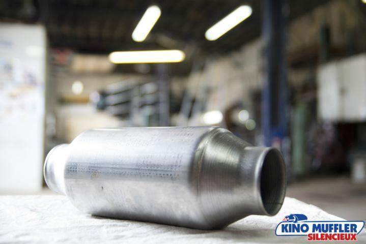 Vente de systèmes d’échappement auto Montréal